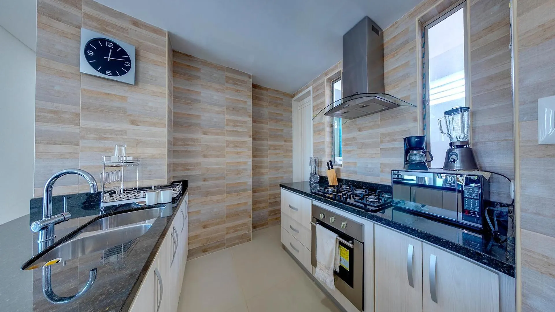La Frontier Luxury Penthouse Suites Cartagena